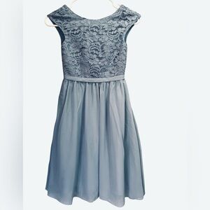Azazie Arya Junior Bridesmaid Kids Dusty Blue Lace Formal Dress Size 8